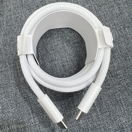 Poza cu Cablu Date Incarcare Tesut 2M compatibil pentru iPhone 17/ 16/ 15Air/ 15 Promax / iPad pro2020 USB-C-C 240W, Alb