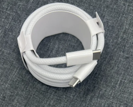 Poza cu Cablu Date Incarcare Tesut 2M compatibil pentru iPhone 17/ 16/ 15Air/ 15 Promax / iPad pro2020 USB-C-C 240W, Alb